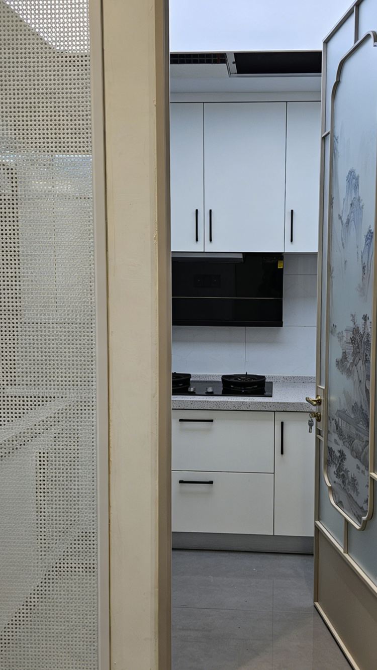 鈦鎂鋁合金平開(kāi)門(mén)